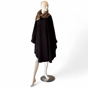 Mixit Black Fleece Cape with Faux Fur Leopard Print Attached Scarf Size OS